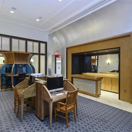 Fantastic 2 Bedroom Condo At Pentagon City 阿林顿 外观 照片