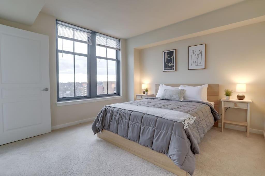 Fantastic 2 Bedroom Condo At Pentagon City 阿林顿 外观 照片