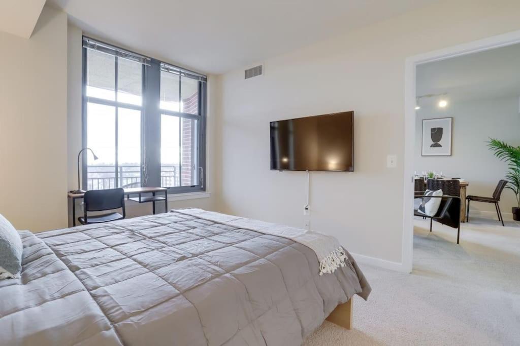 Fantastic 2 Bedroom Condo At Pentagon City 阿林顿 外观 照片