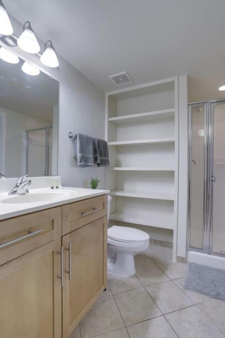 Fantastic 2 Bedroom Condo At Pentagon City 阿林顿 外观 照片